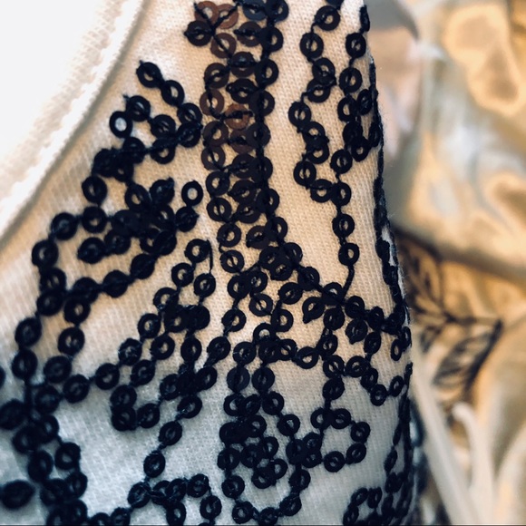 NWOT Dressy T - Picture 2 of 4